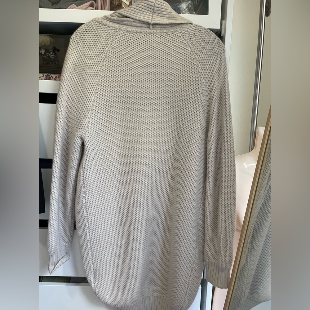 Talula from Aritzia fall cardigan sweater light beige